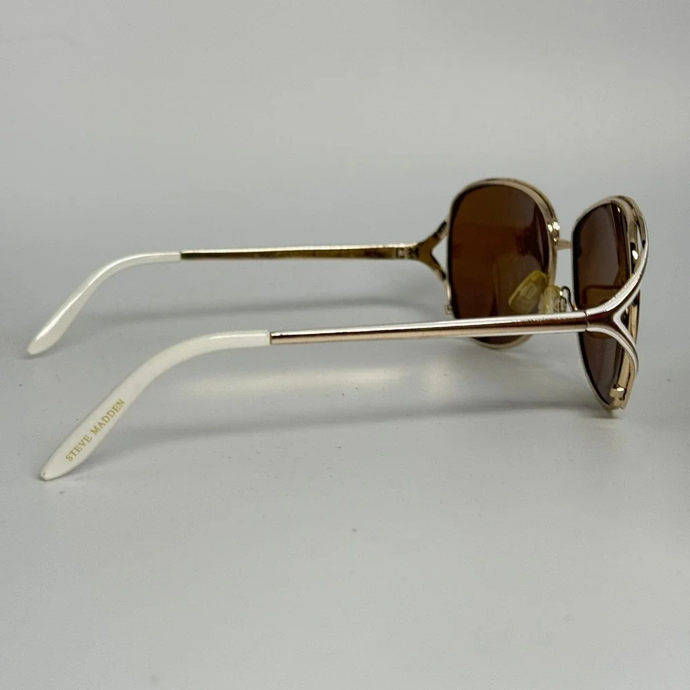 Steve Madden Polarized Sunglasses S5226P GLDWH Gold White Butterfly Oversized